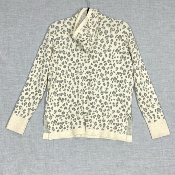 Denver Hayes Hooded Sweater Leopard Print Sz Large Very Soft Split Hem - Picture 2 of 9